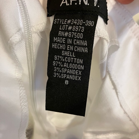 APNY - Picture 4 of 4